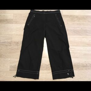 DANSKIN NOW CAPRI PANTS IN BLACK